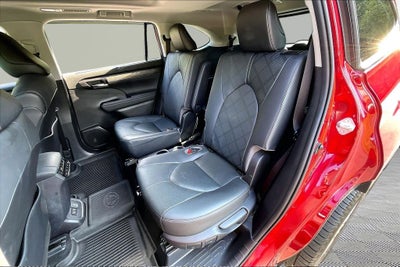 2020 Toyota Highlander Platinum