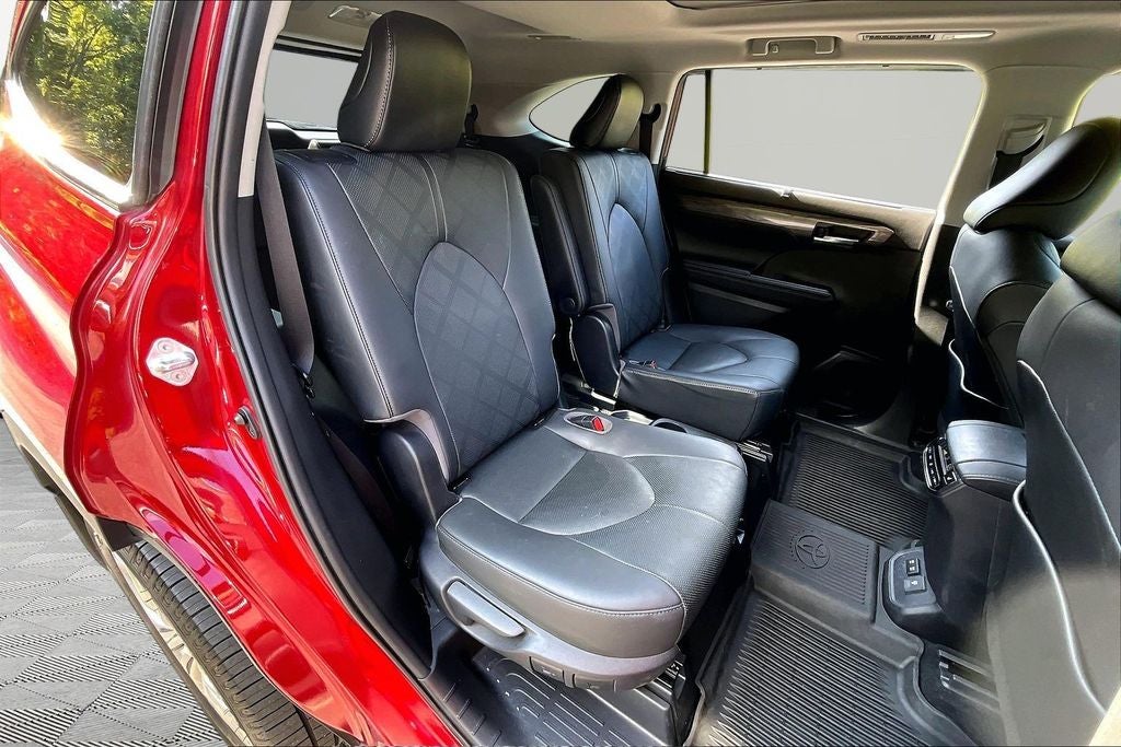 2020 Toyota Highlander Platinum