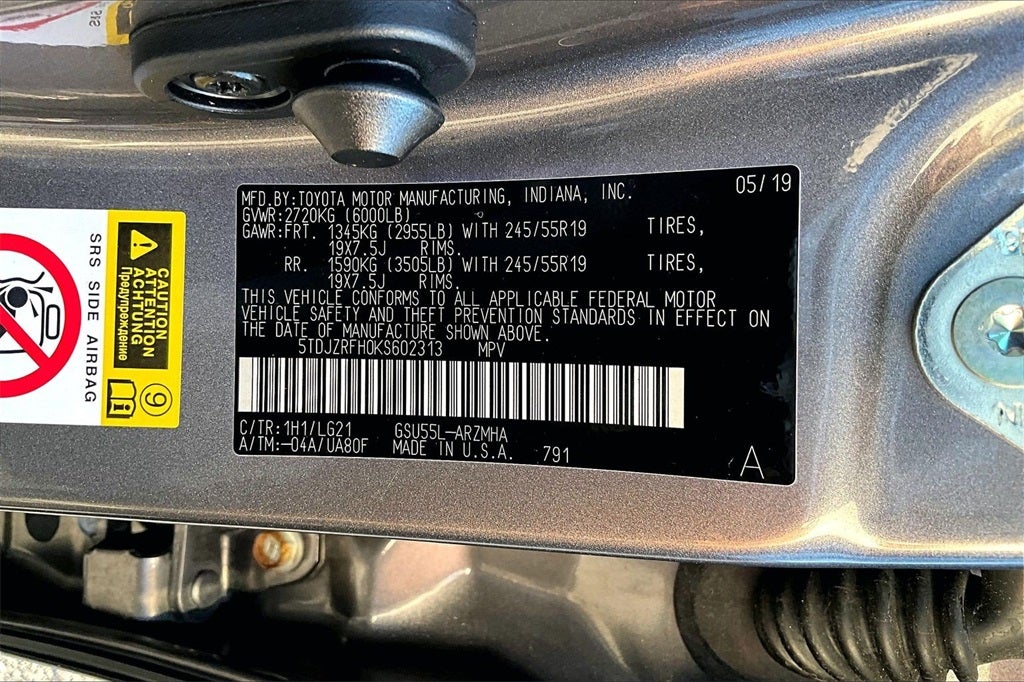 2019 Toyota Highlander SE