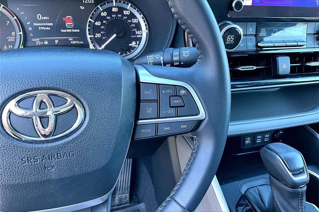 2023 Toyota Highlander L