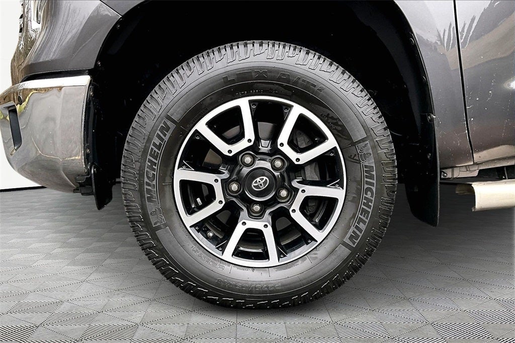 2019 Toyota Tundra SR5