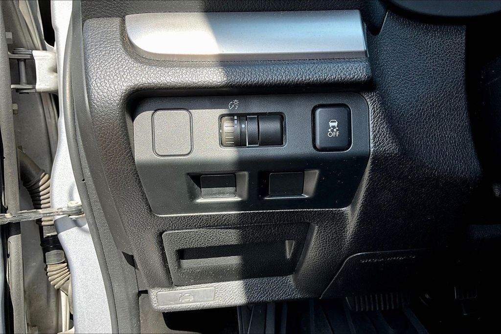 2013 Subaru Impreza 2.0i Premium