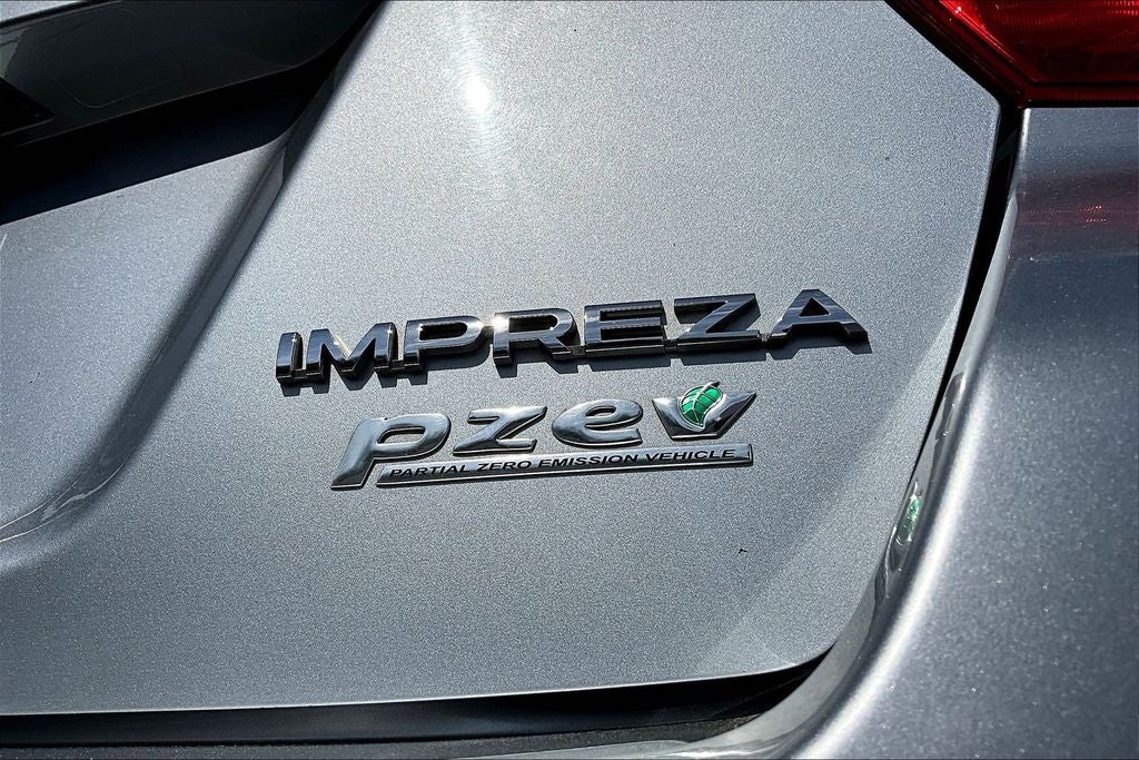 2013 Subaru Impreza 2.0i Premium