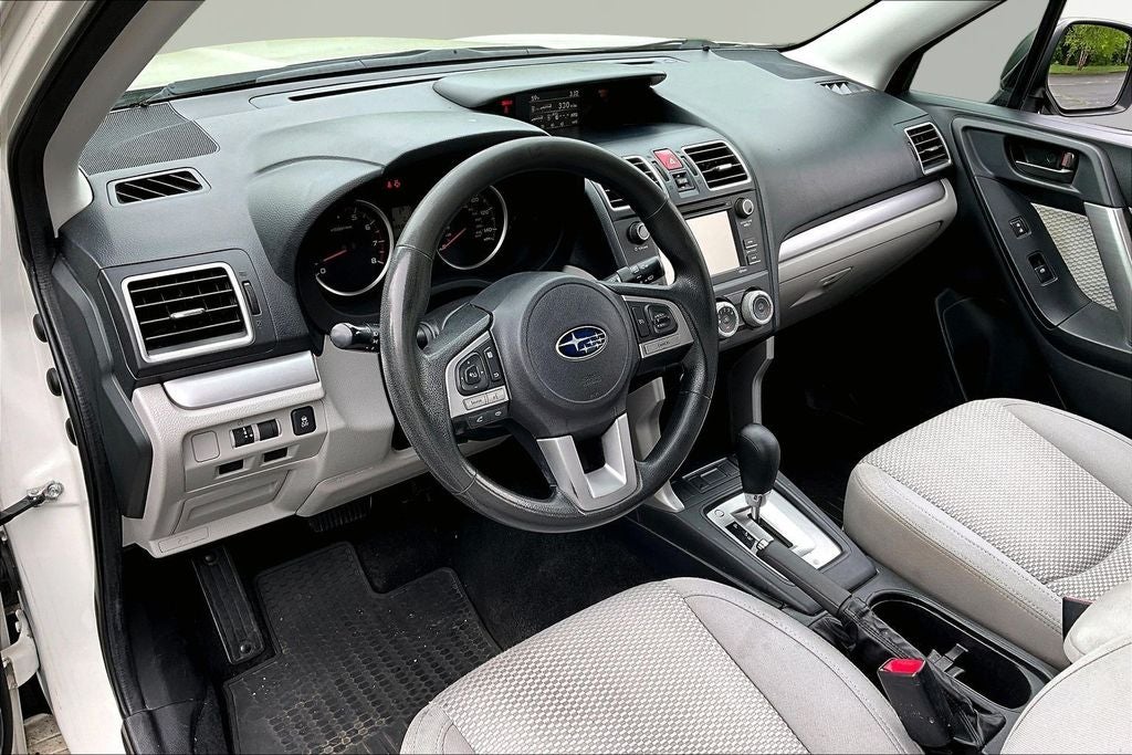 2017 Subaru Forester 2.5i