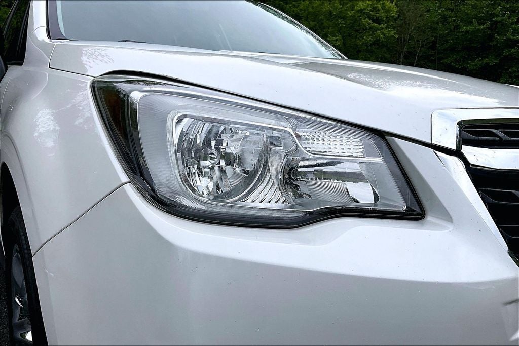 2017 Subaru Forester 2.5i