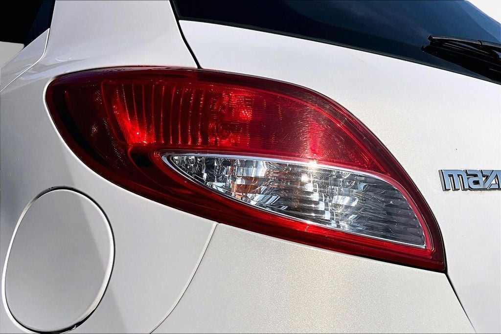 2011 Mazda Mazda2 Sport
