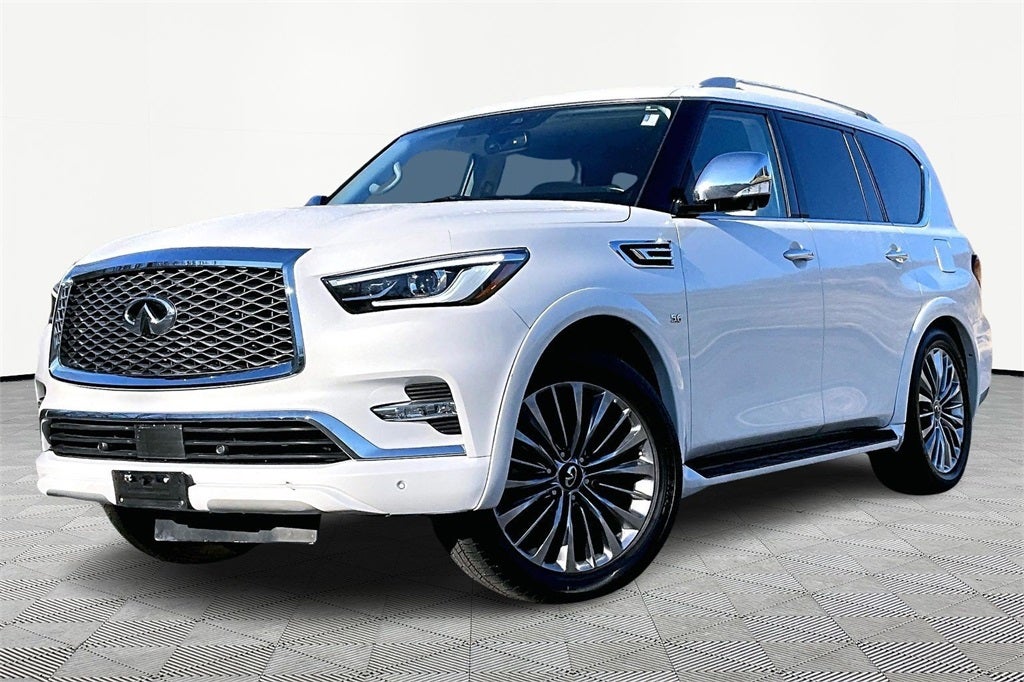 2019 INFINITI QX80 LUXE