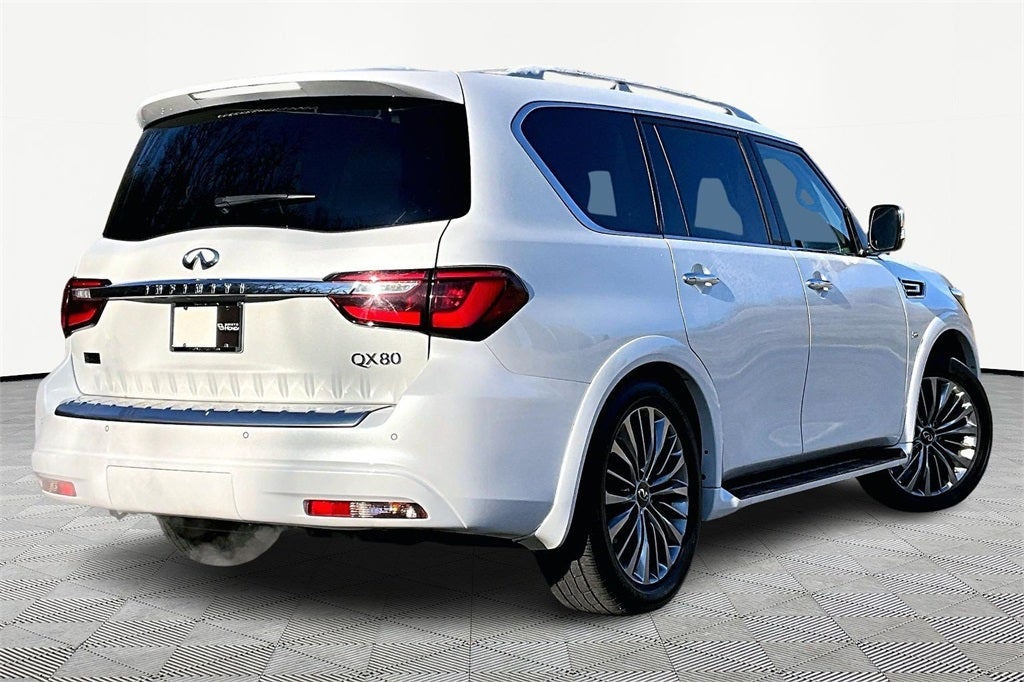 2019 INFINITI QX80 LUXE