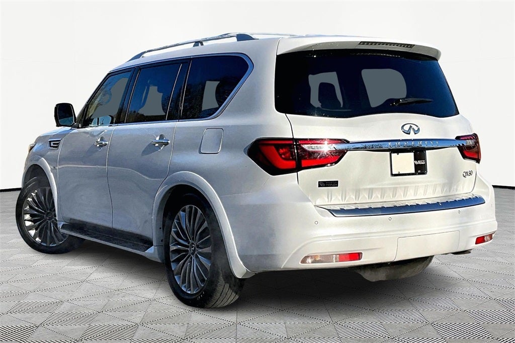 2019 INFINITI QX80 LUXE