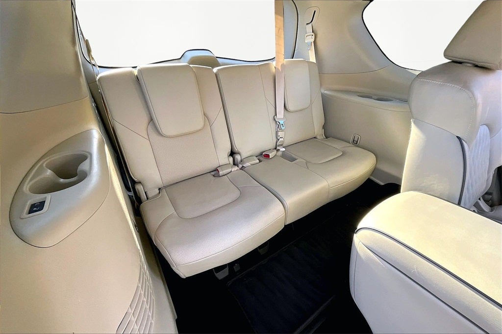 2019 INFINITI QX80 LUXE