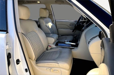 2019 INFINITI QX80 LUXE