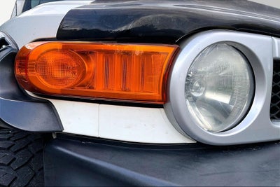 2013 Toyota FJ Cruiser Base