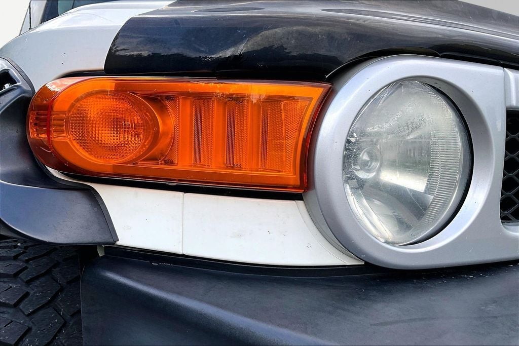 2013 Toyota FJ Cruiser Base
