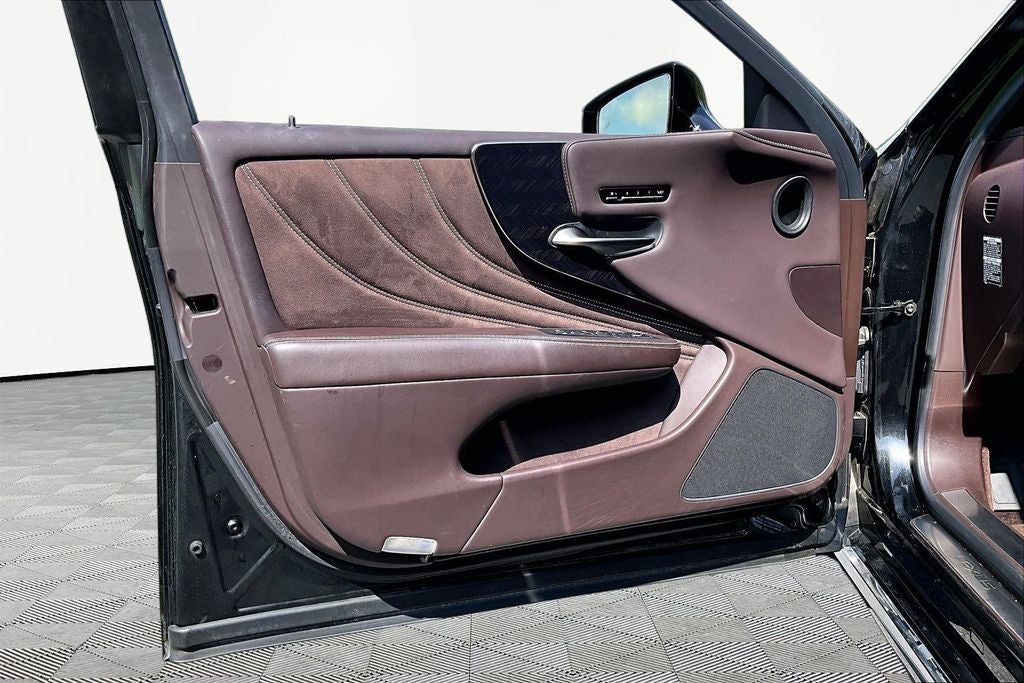 2018 Lexus LS 500 Base