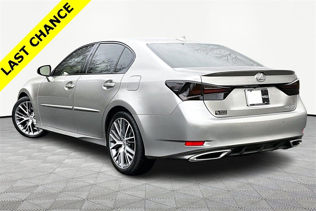 2017 Lexus GS - Image 2