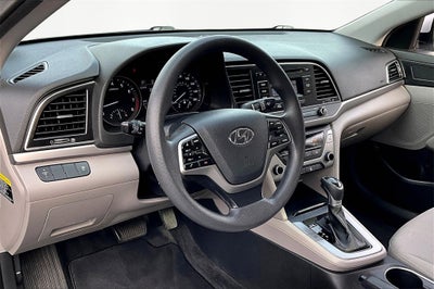 2018 Hyundai Elantra SE