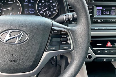 2018 Hyundai Elantra SE