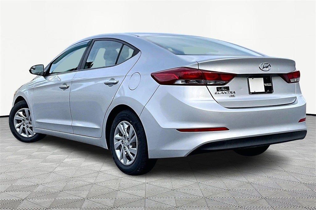 2018 Hyundai Elantra SE