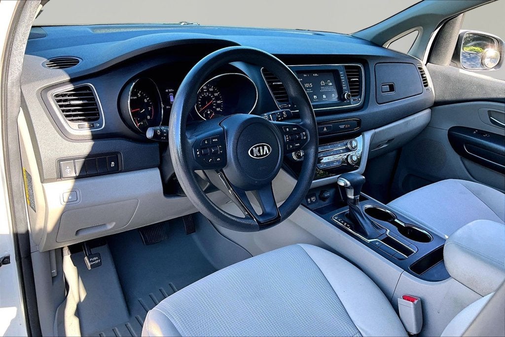 2020 Kia Sedona LX