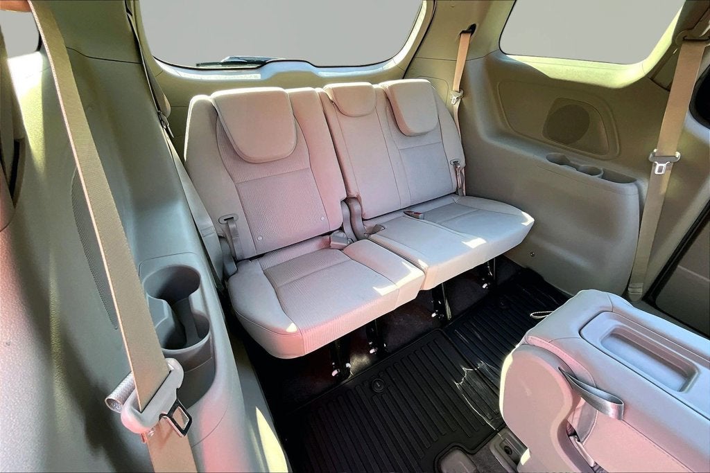 2020 Kia Sedona LX