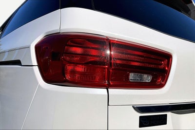 2020 Kia Sedona LX