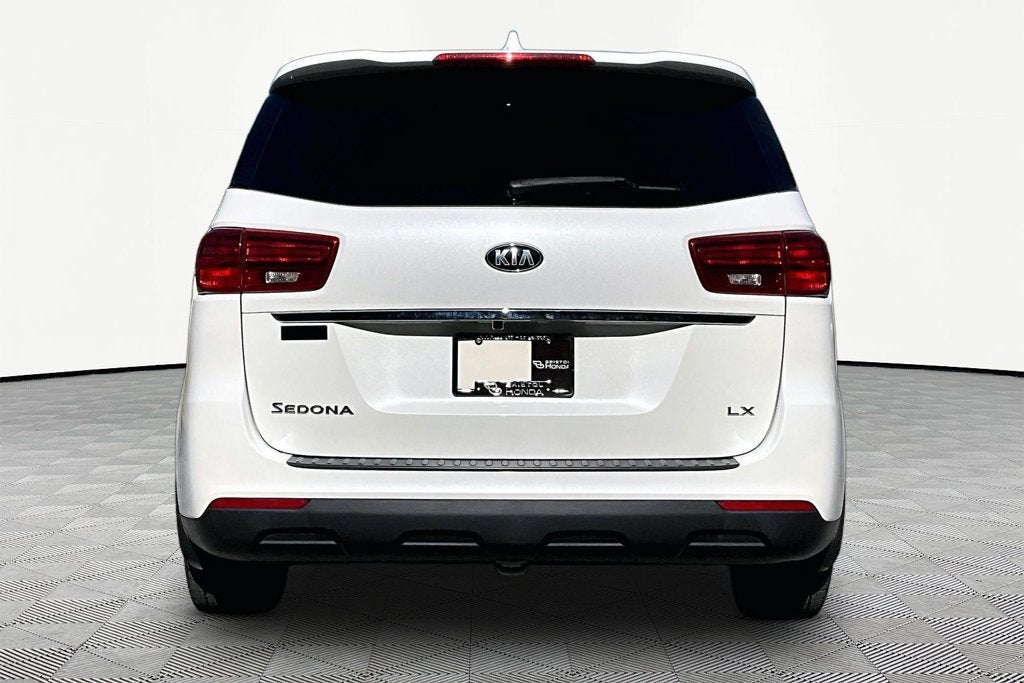 2020 Kia Sedona LX