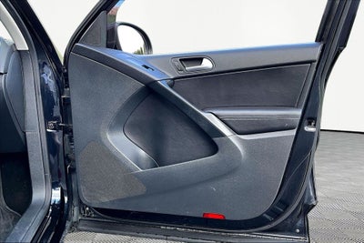 2016 Volkswagen Tiguan S 4Motion