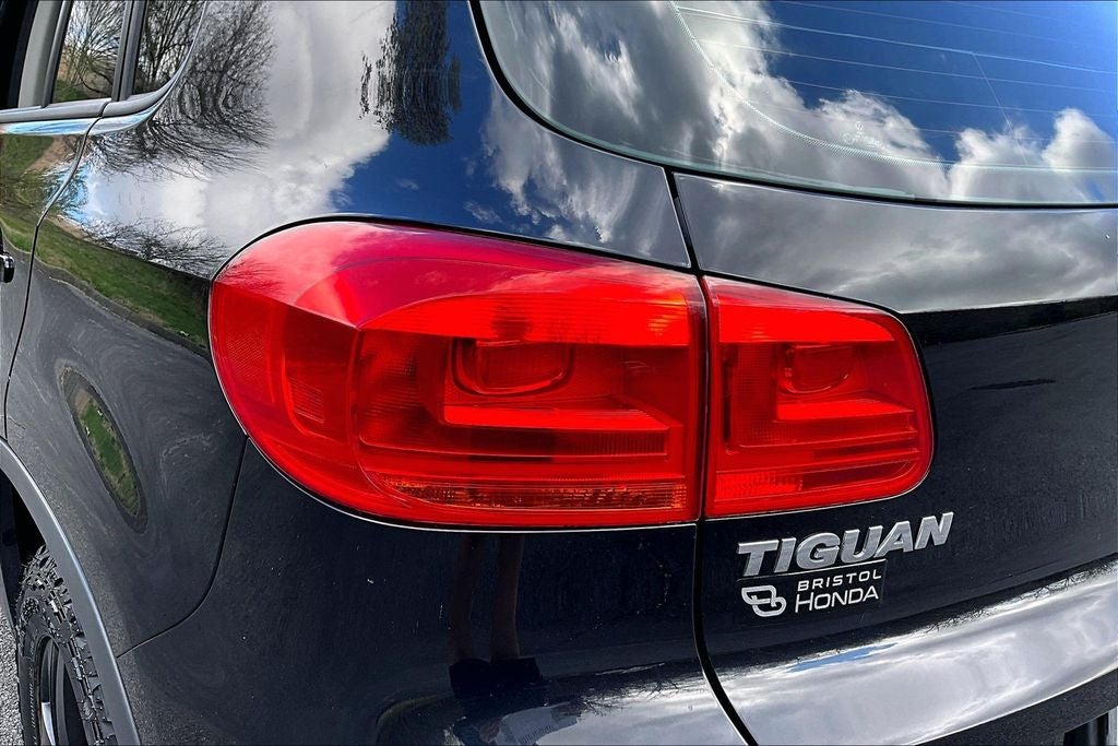 2016 Volkswagen Tiguan S 4Motion