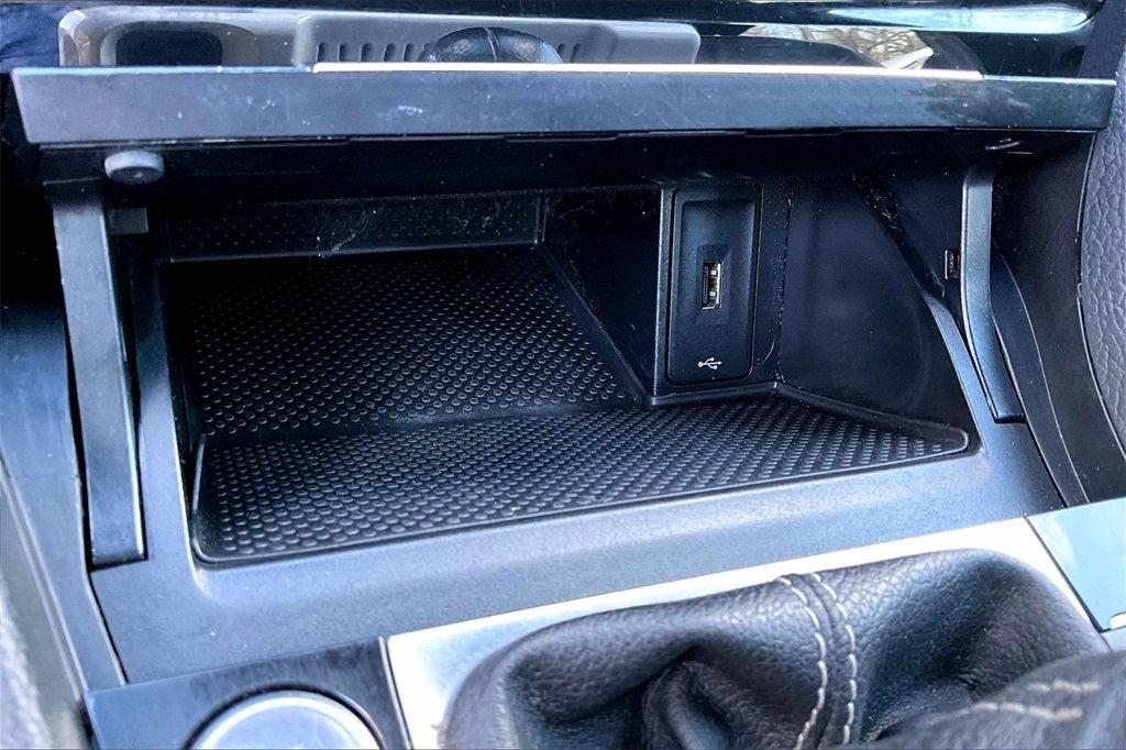 2019 Volkswagen Golf R DCC & Navigation 4Motion