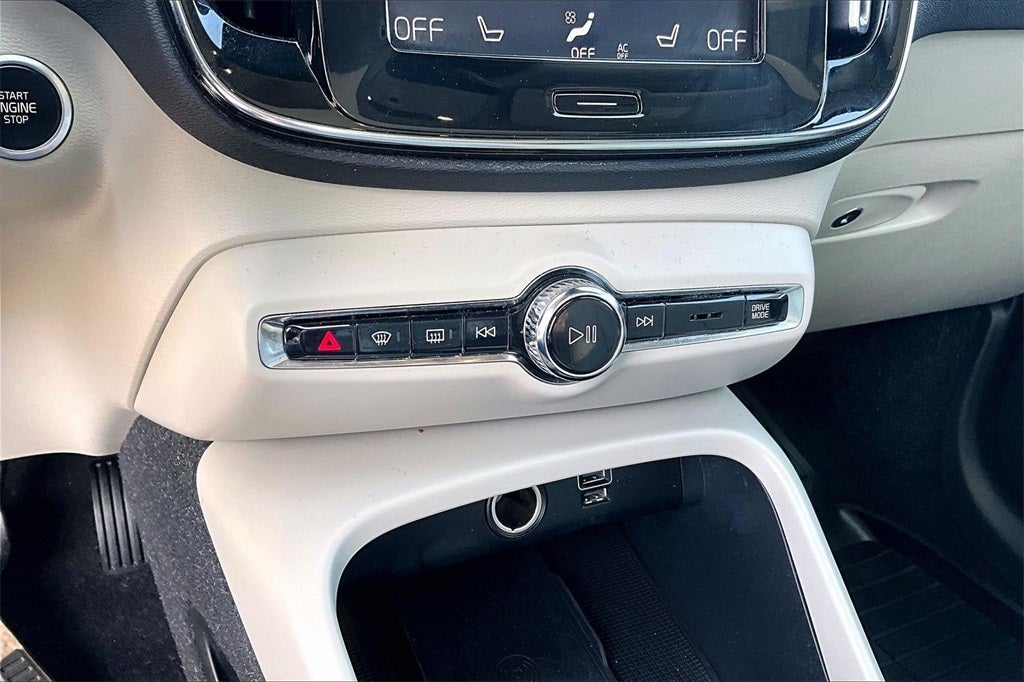 2020 Volvo XC40 T5 Inscription