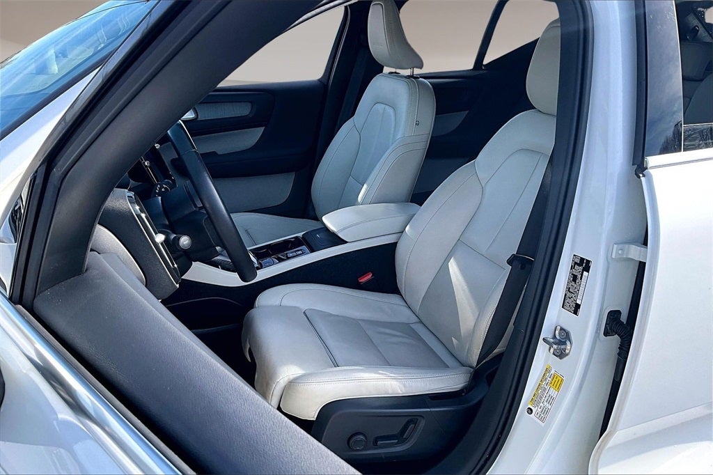 2020 Volvo XC40 T5 Inscription