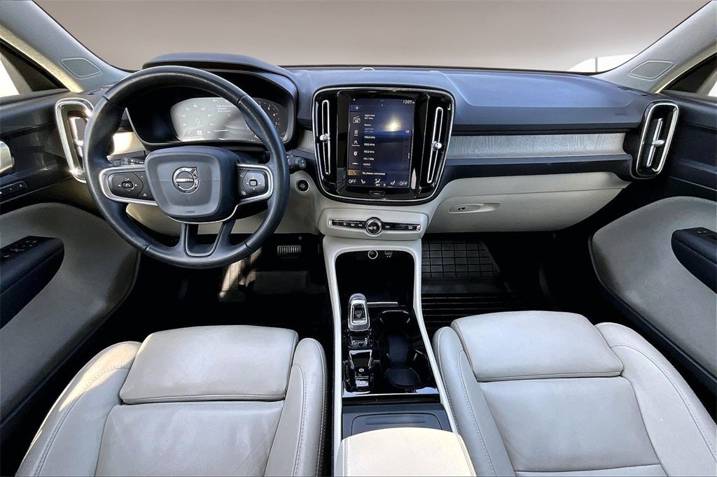 2020 Volvo XC40 T5 Inscription