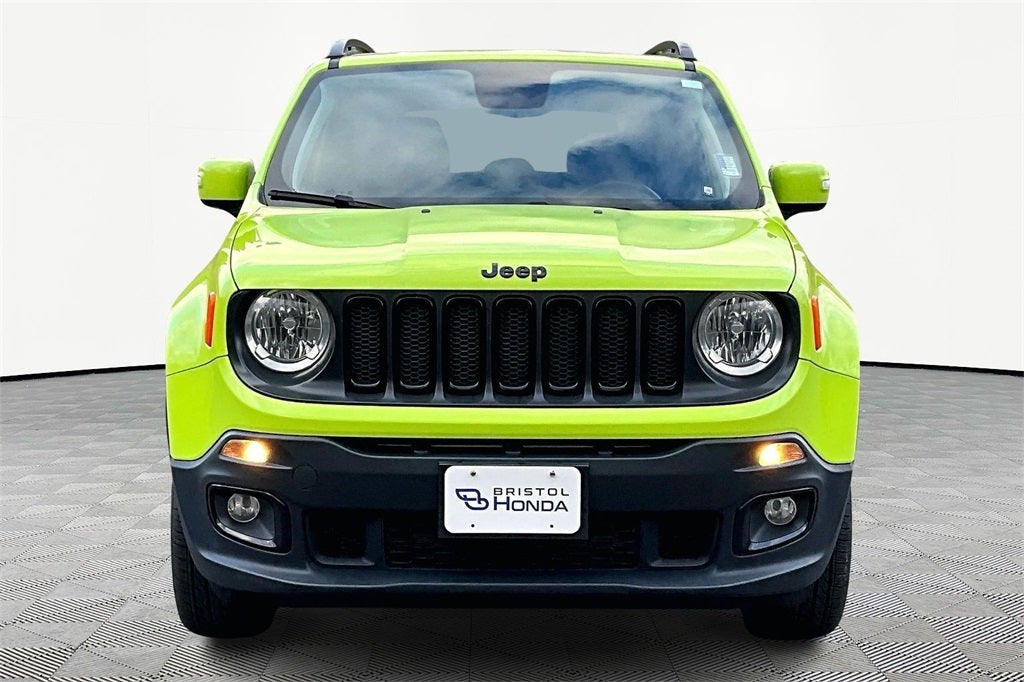 2018 Jeep Renegade - Image 3