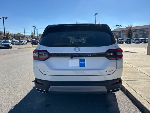2025 Honda Pilot - Image 3